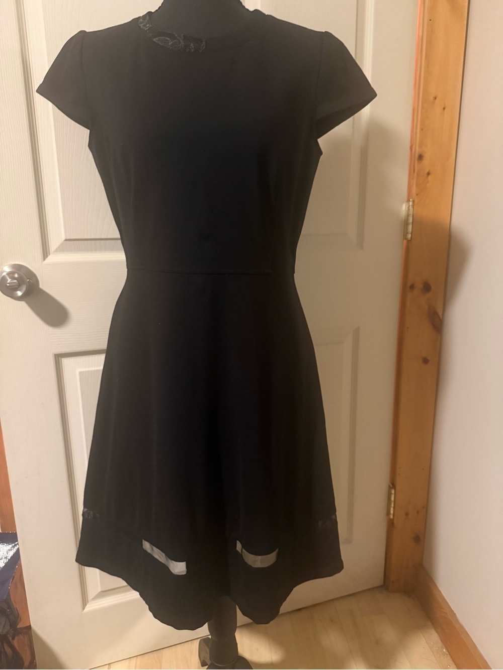 Magaschoni Womens Black Cap Sleeve Fit-and-Flare Dress, Size 8